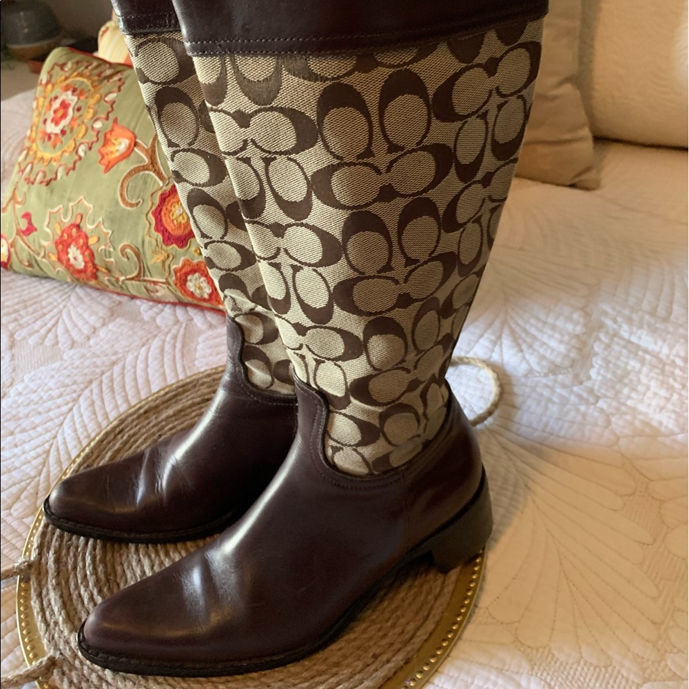 Coach logo boots- it’s GORGEOUS!